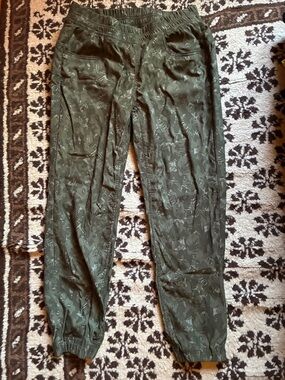 Prana Olive Green Printed Jogger Pants